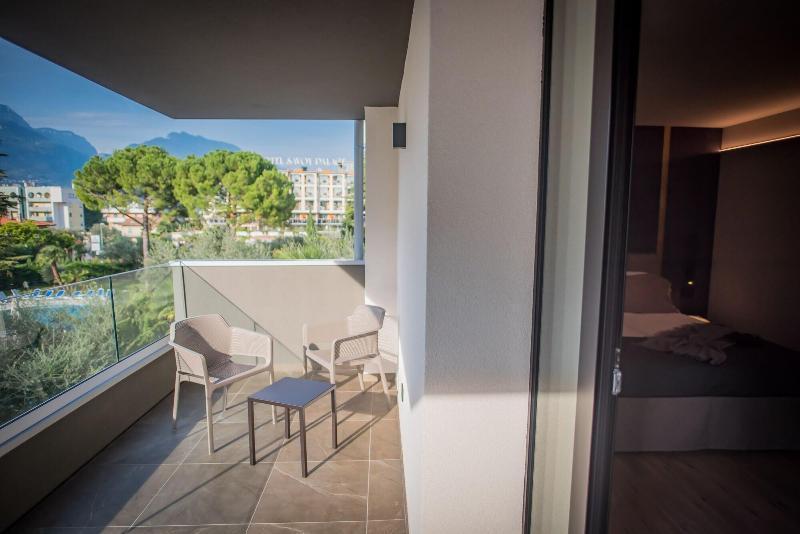 Hotel Villa Enrica Riva del Garda Exterior photo